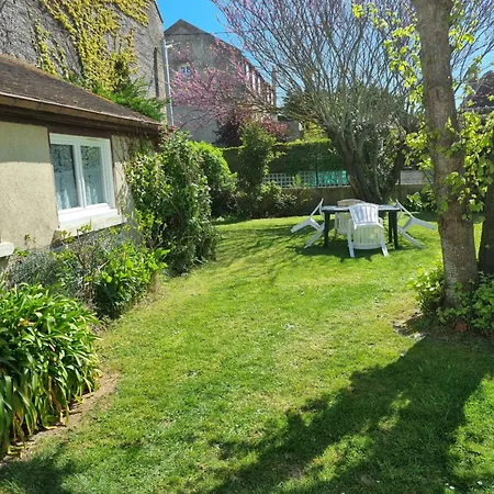 à 100m De La * Luc-sur-Mer